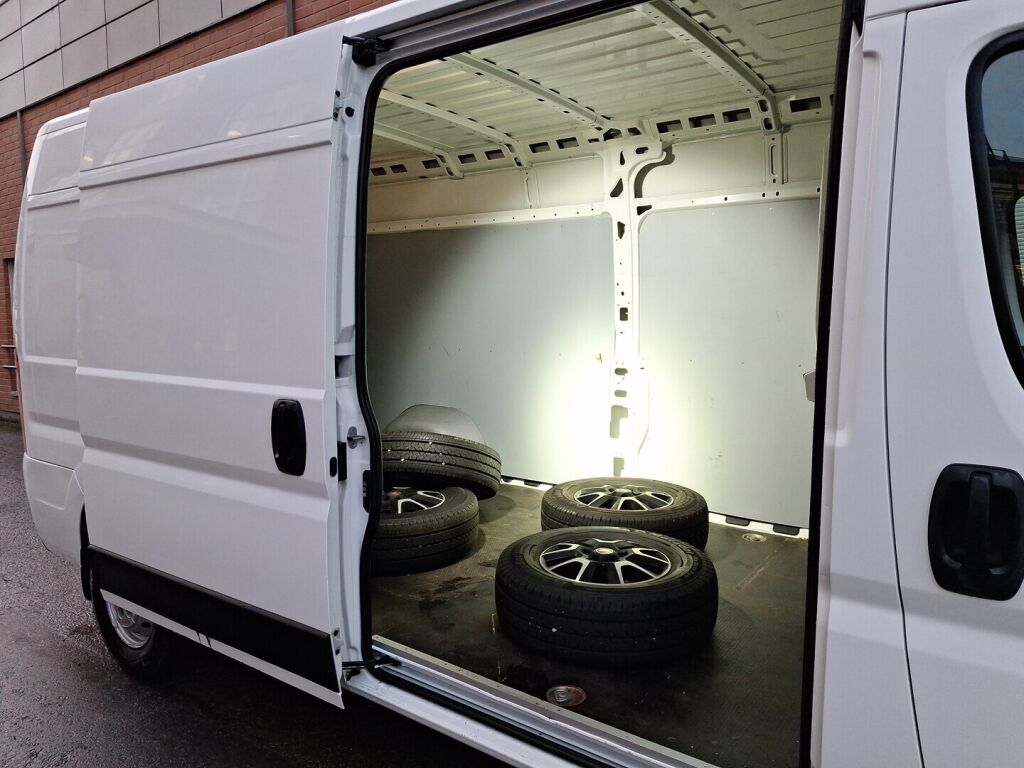 Peugeot Boxer 2019 Valkoinen