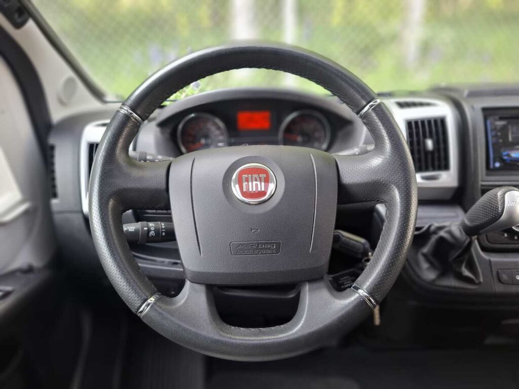 Adria Twin Supreme 640 SLB 2019 Harmaa