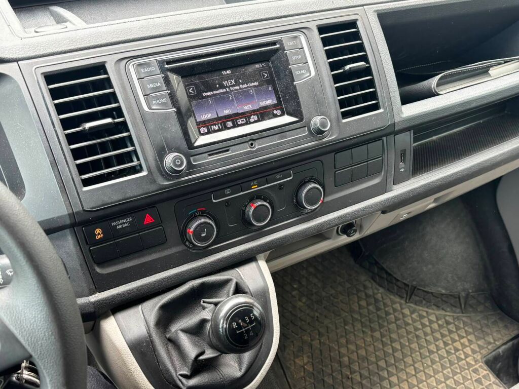 Volkswagen Transporter 2019 Valkoinen