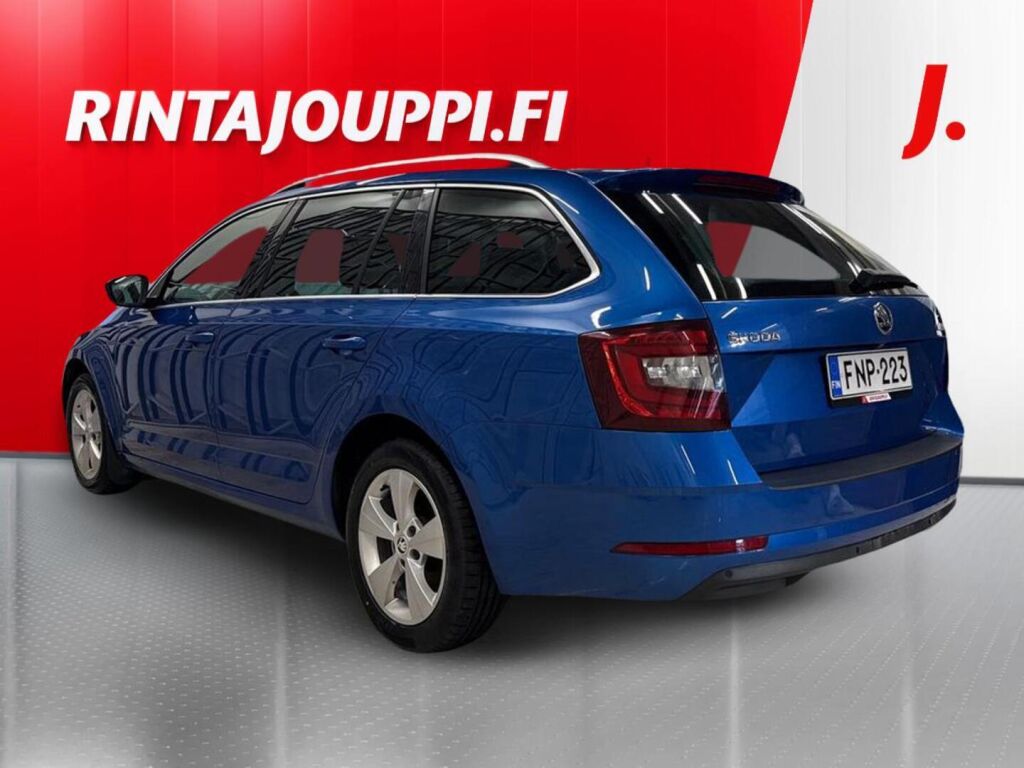 Skoda Octavia 2018 Sininen