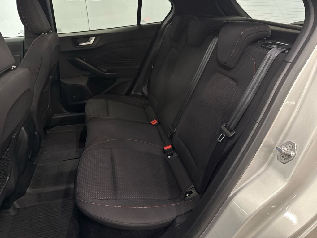 Ford Focus 2019 Harmaa