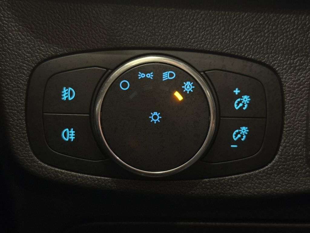 Ford Focus 2019 Harmaa