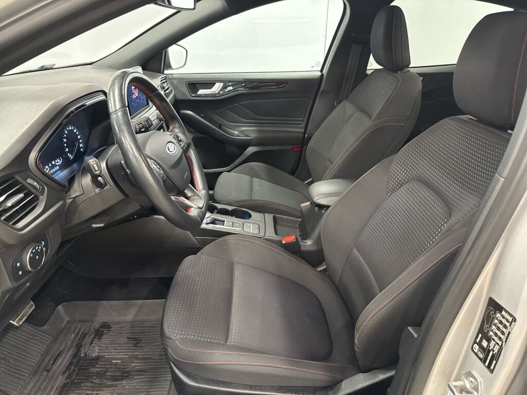 Ford Focus 2019 Harmaa