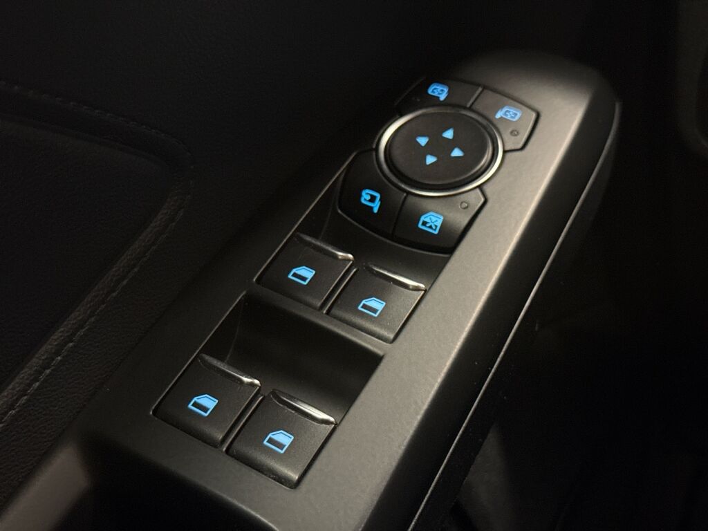 Ford Focus 2019 Harmaa