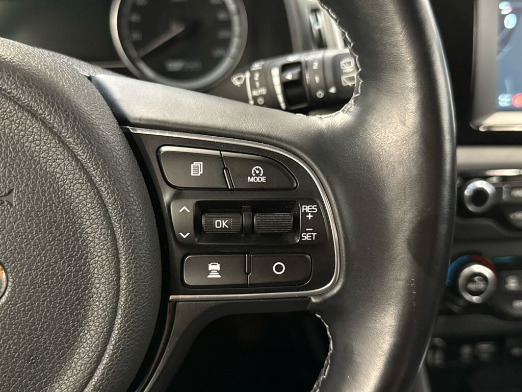 Kia Niro plug-in 2019 Valkoinen