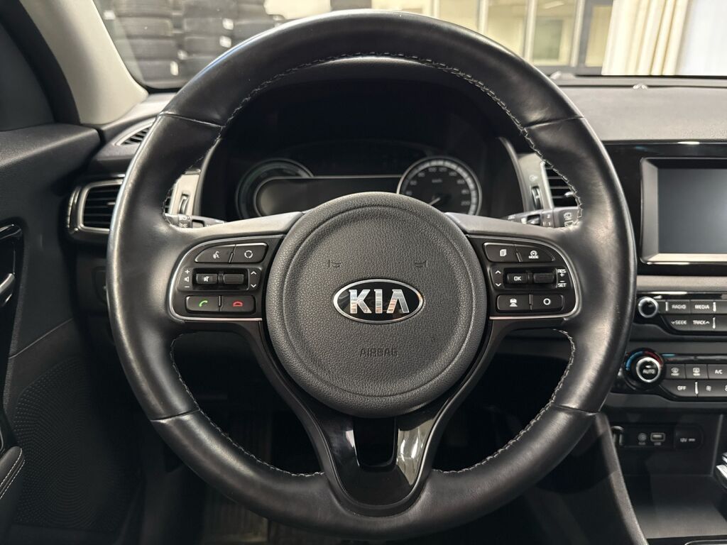 Kia Niro plug-in 2019 Valkoinen