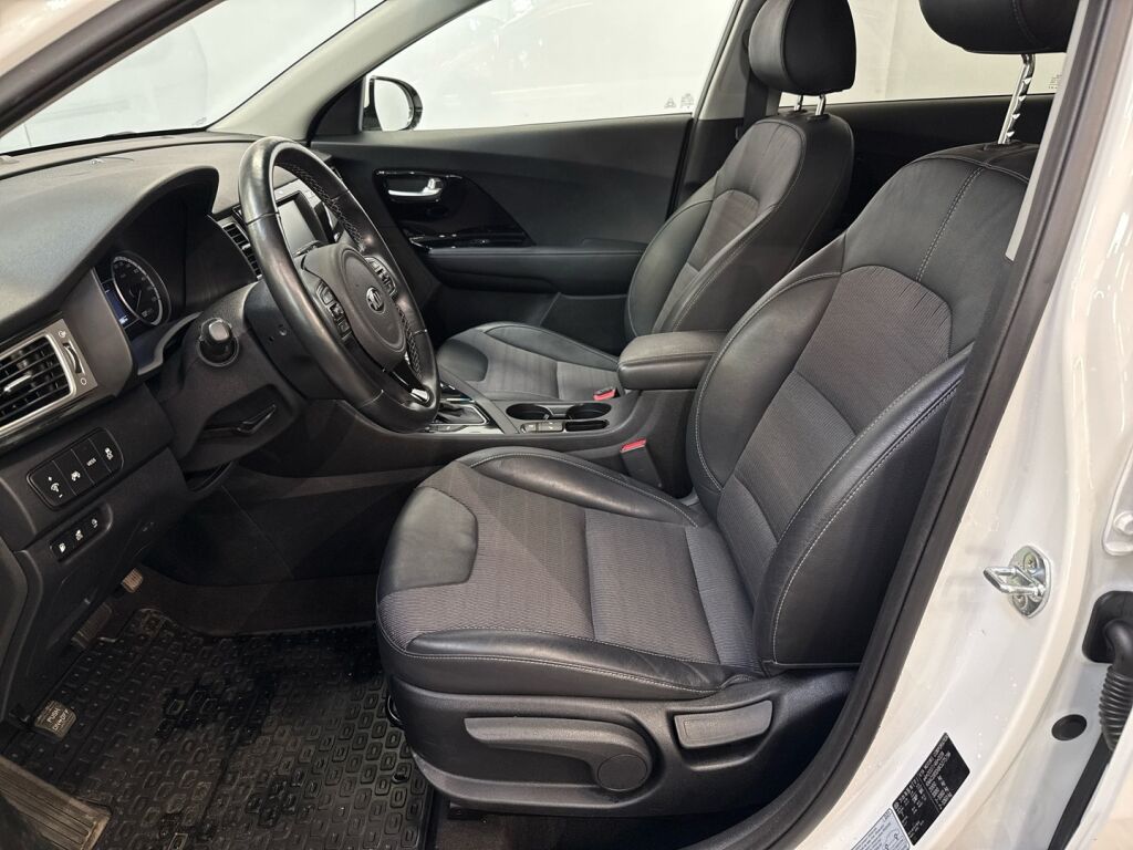 Kia Niro plug-in 2019 Valkoinen