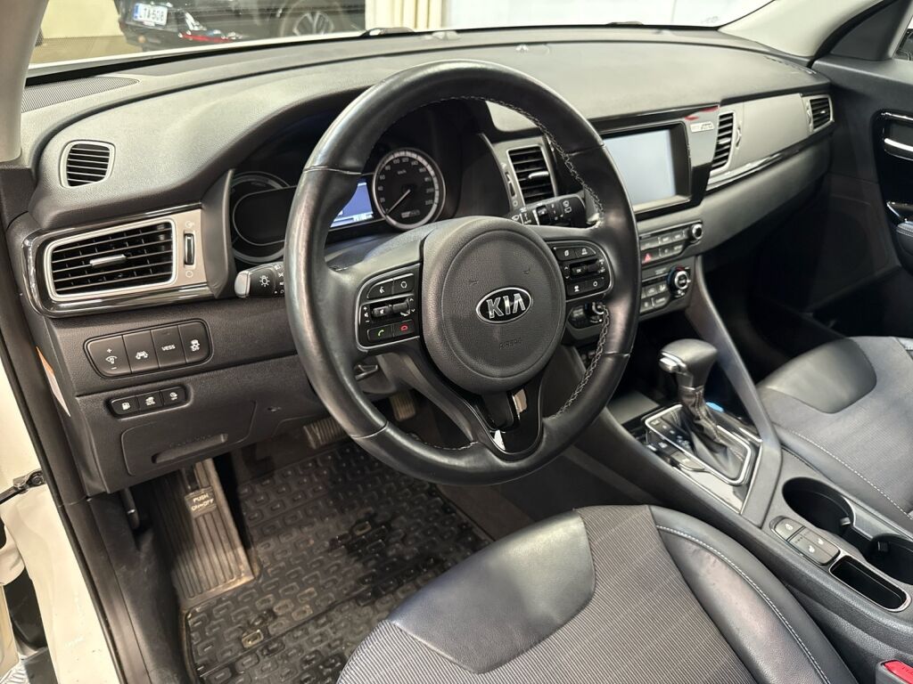 Kia Niro plug-in 2019 Valkoinen