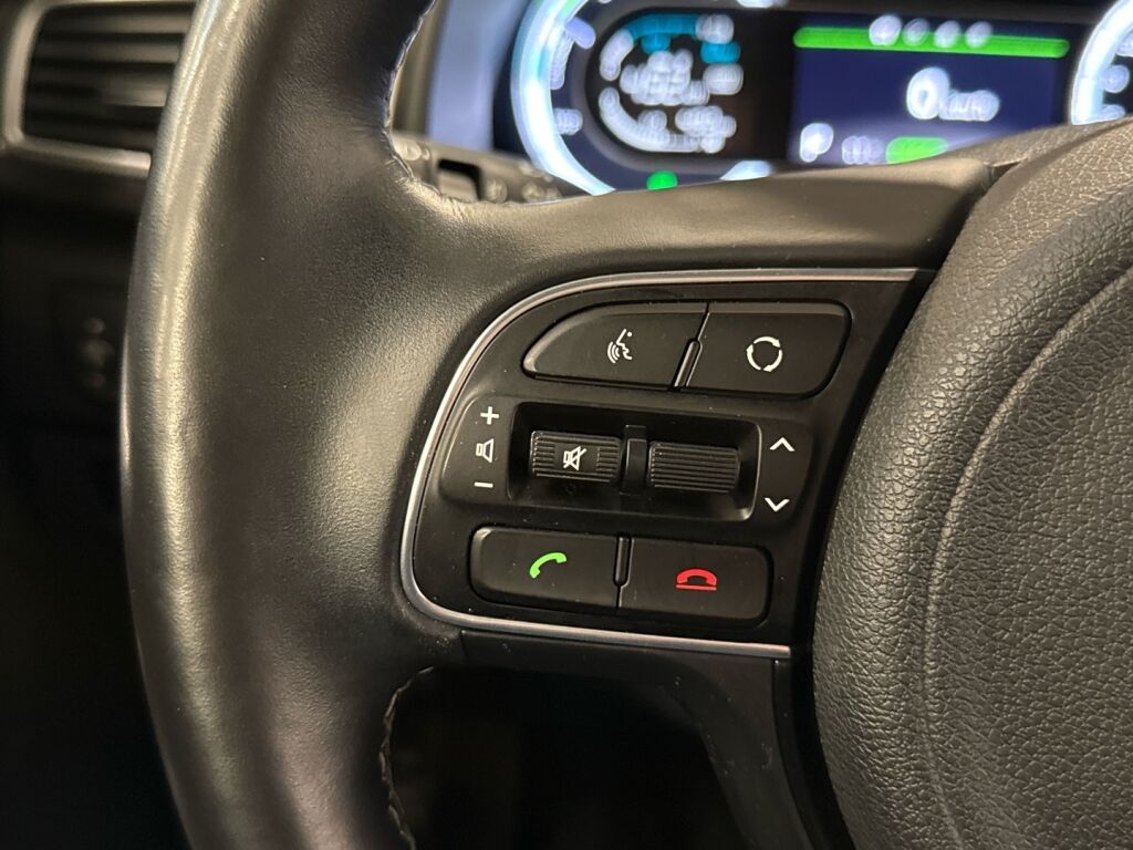 Kia Niro plug-in 2019 Valkoinen