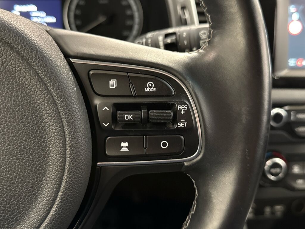 Kia Niro plug-in 2019 Valkoinen