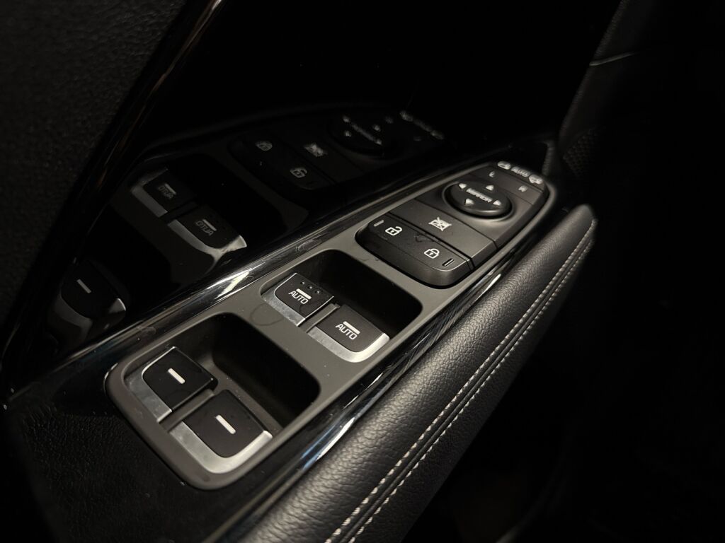 Kia Niro plug-in 2019 Valkoinen