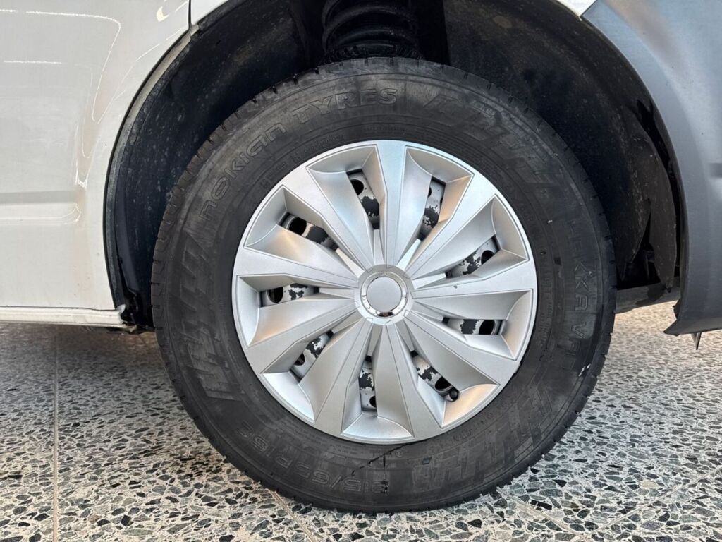 Volkswagen Transporter 2019 Valkoinen