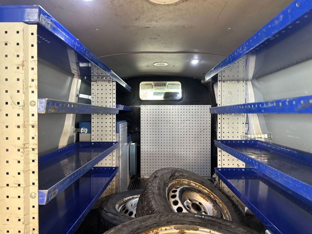 Volkswagen Transporter 2019 Valkoinen