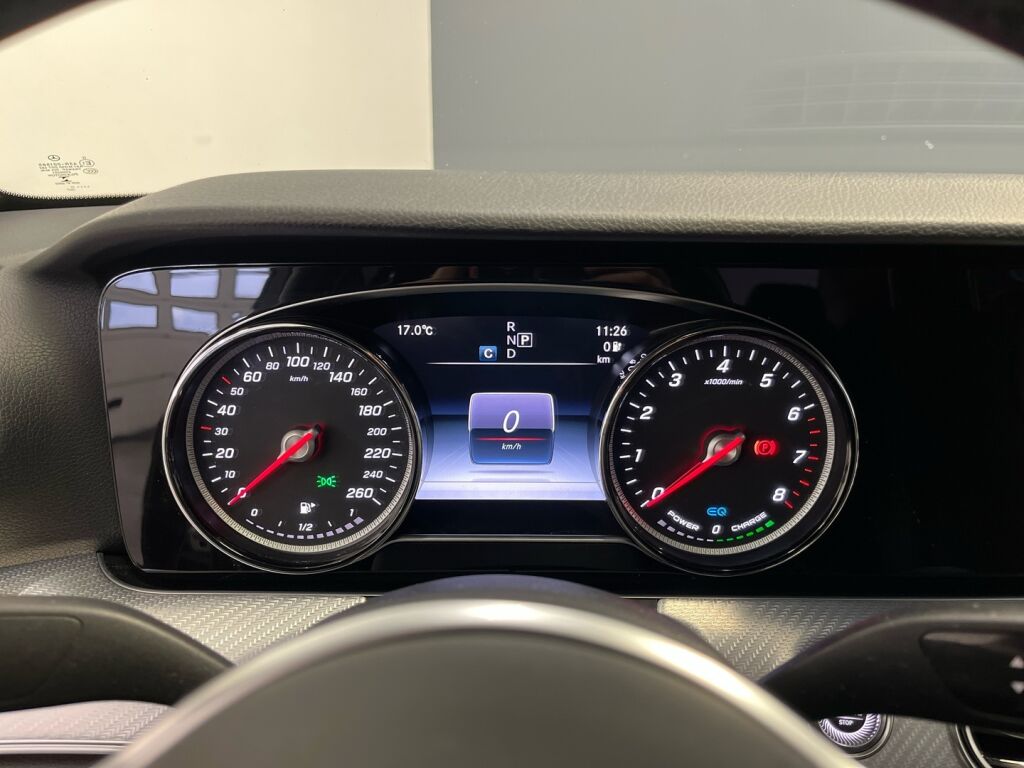 Mercedes-Benz E 2019 Musta