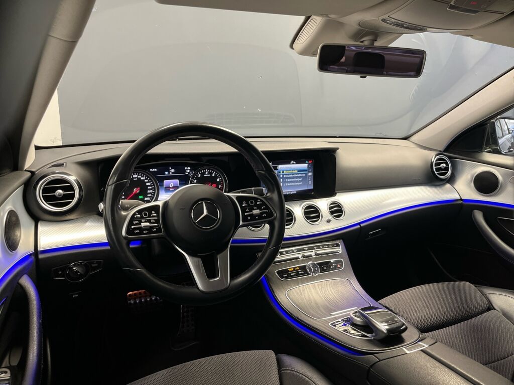 Mercedes-Benz E 2019 Musta