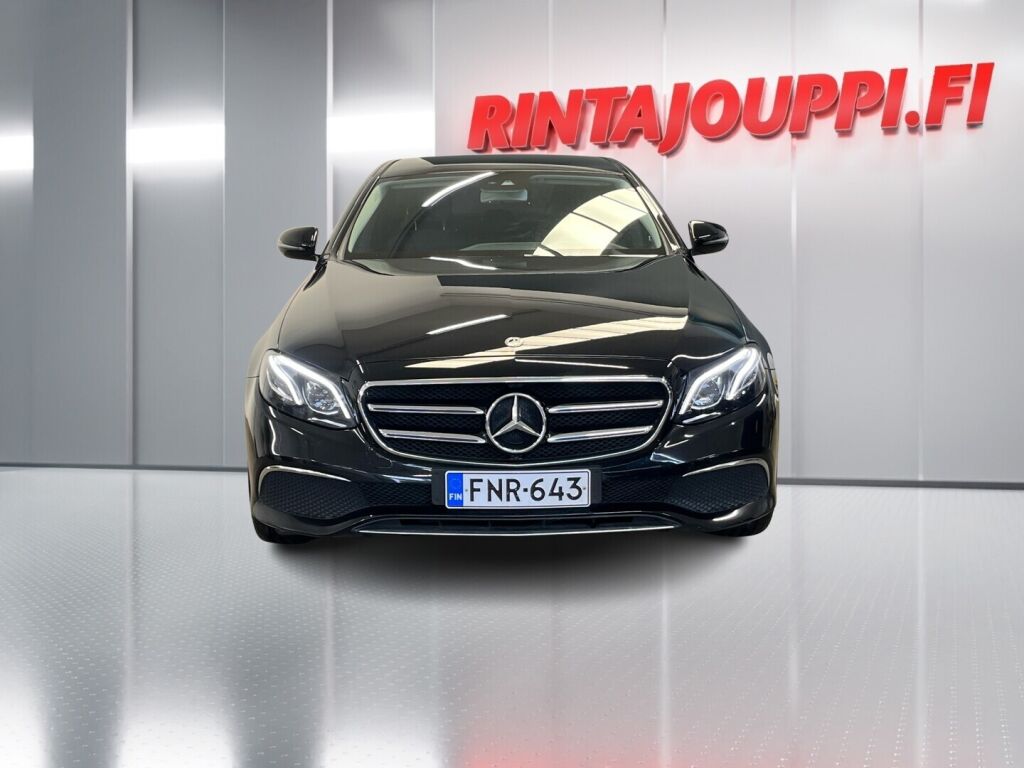 Mercedes-Benz E 2019 Musta