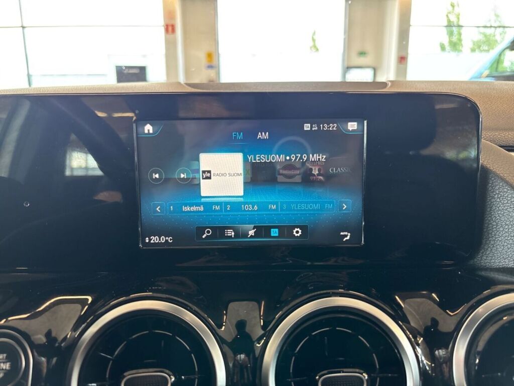 Mercedes-Benz B 2019 Valkoinen