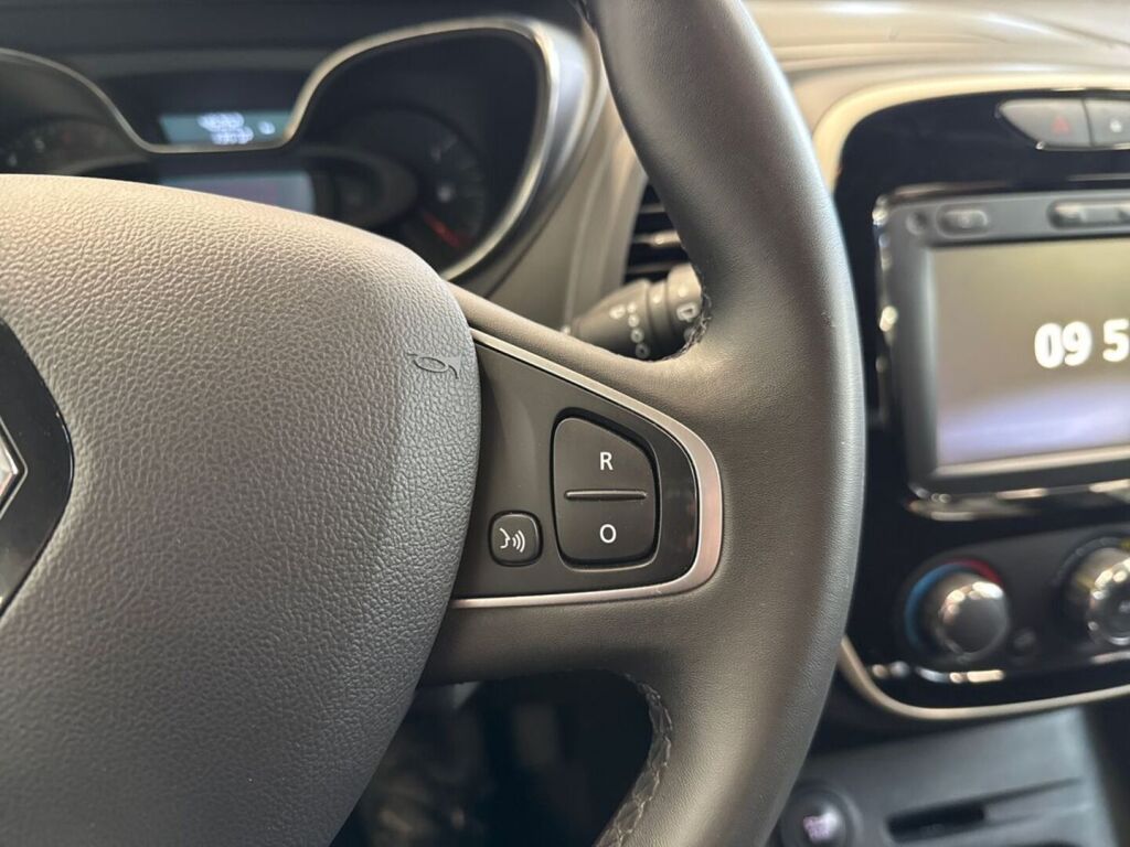 Renault Captur 2019 Oranssi