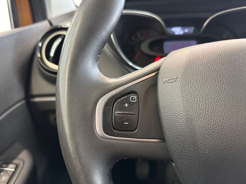 Renault Captur 2019 Oranssi