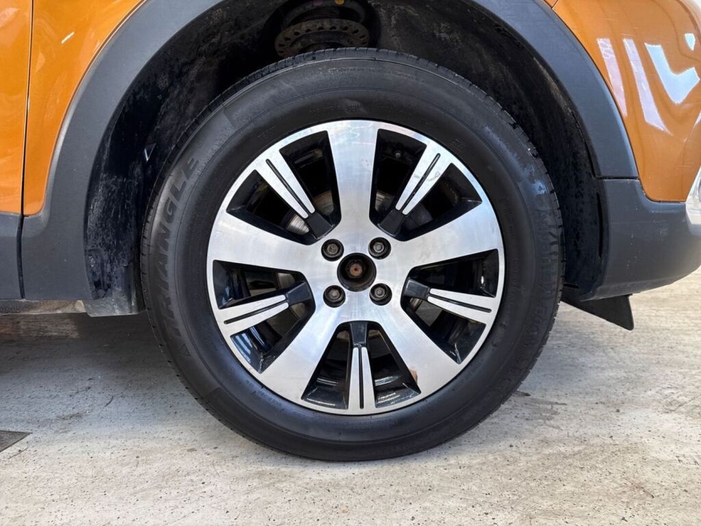 Renault Captur 2019 Oranssi