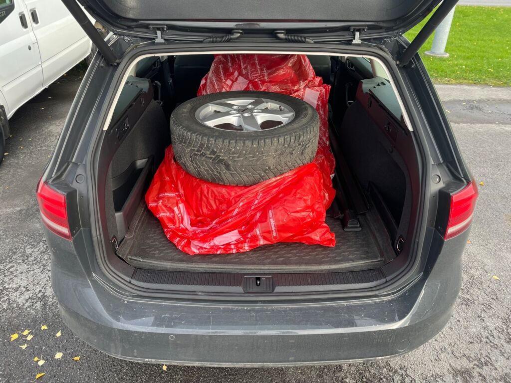 Volkswagen Passat 2019 Harmaa