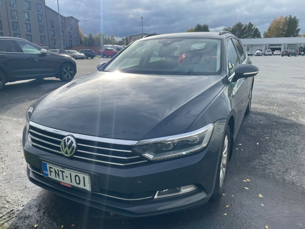 Volkswagen Passat 2019 Harmaa