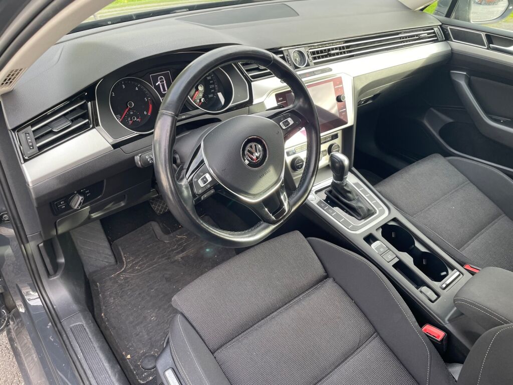 Volkswagen Passat 2019 Harmaa
