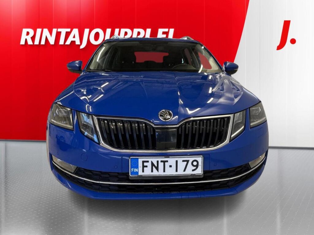 Skoda Octavia 2019 Sininen