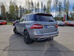 Mercedes-Benz ML 2012 Harmaa