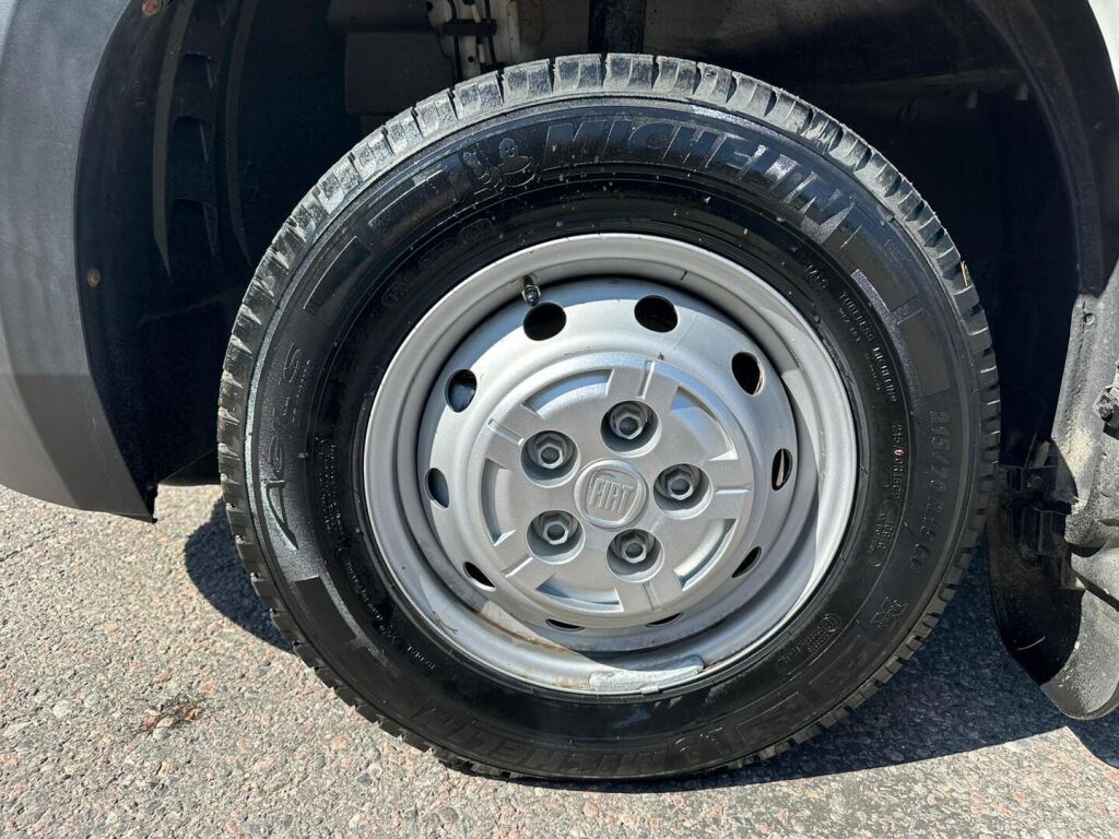 Hobby Ontour K65 ET VAN 640 2019 Valkoinen
