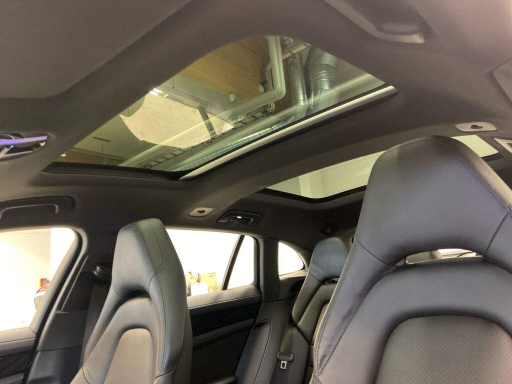 Porsche Panamera 2019 Harmaa