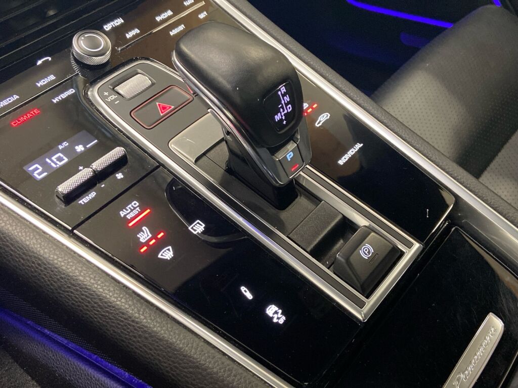 Porsche Panamera 2019 Harmaa