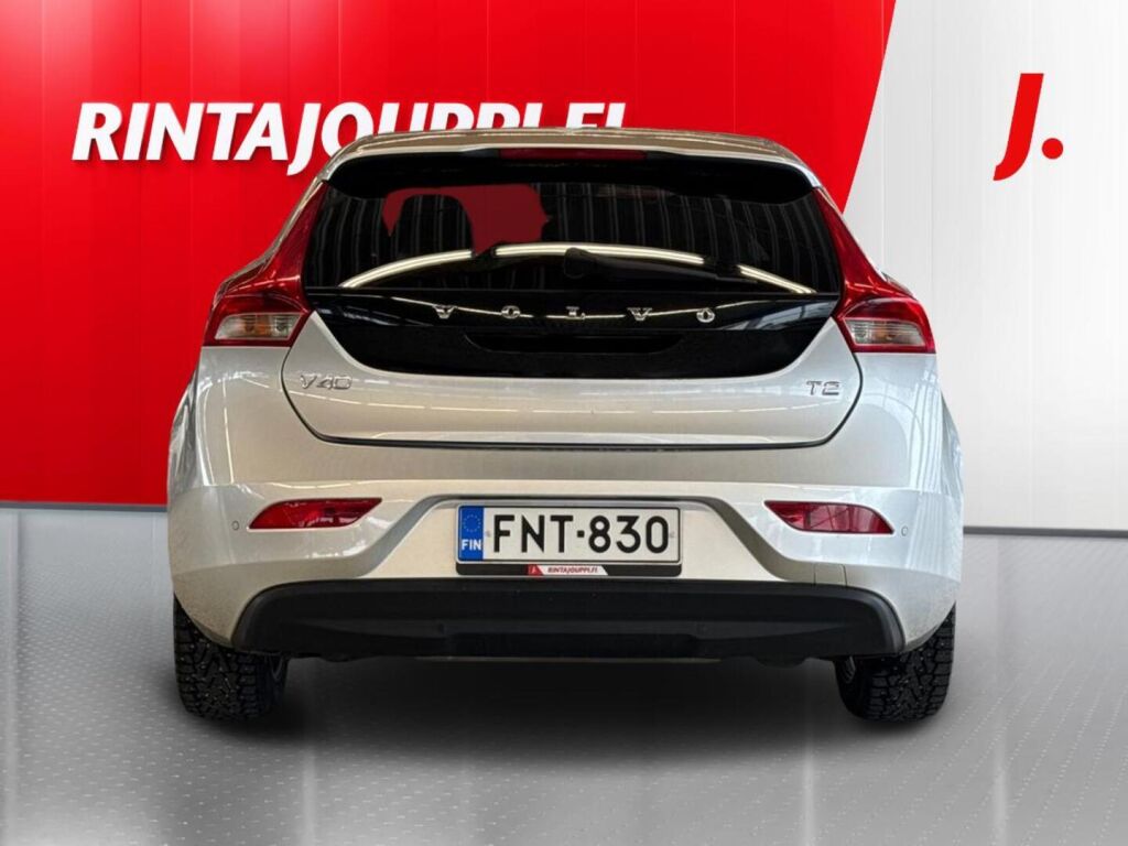 Volvo V40 2016 Metallinhohto Hopea