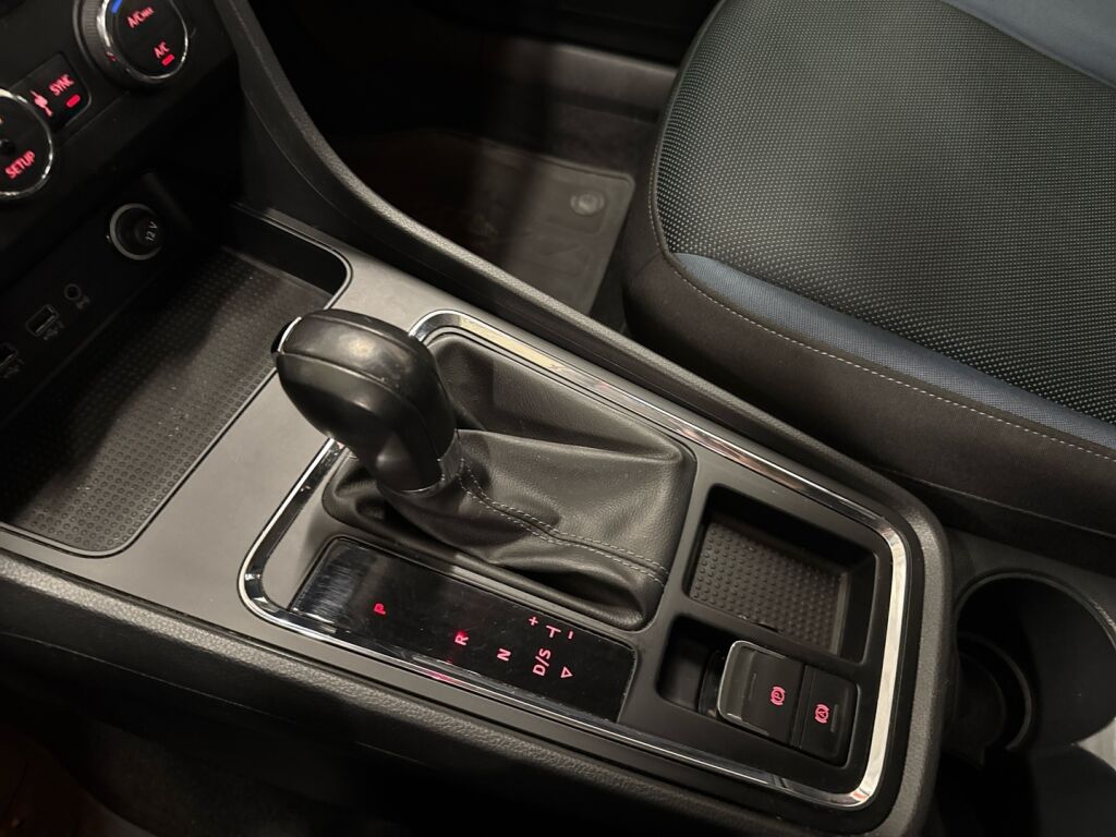 Seat Ateca 2019 Punainen