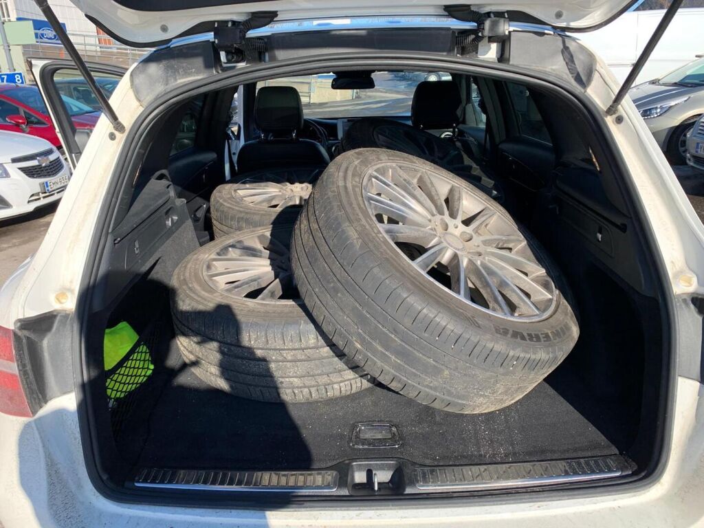 Mercedes-Benz GLC 2016 Valkoinen