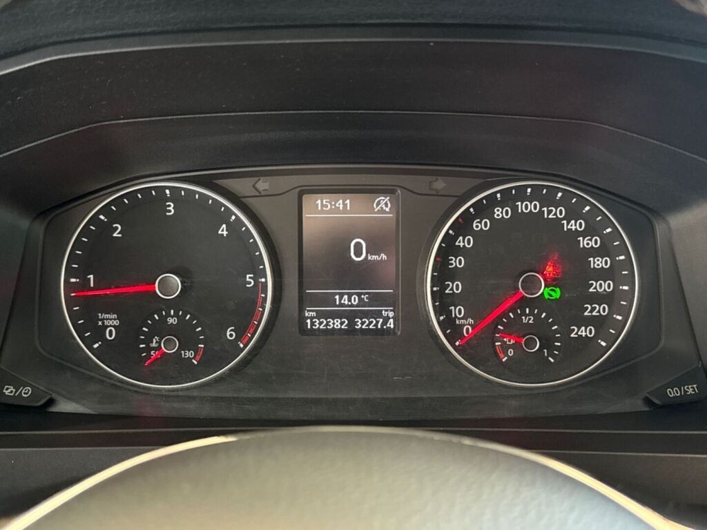 Volkswagen Transporter 2019 Valkoinen