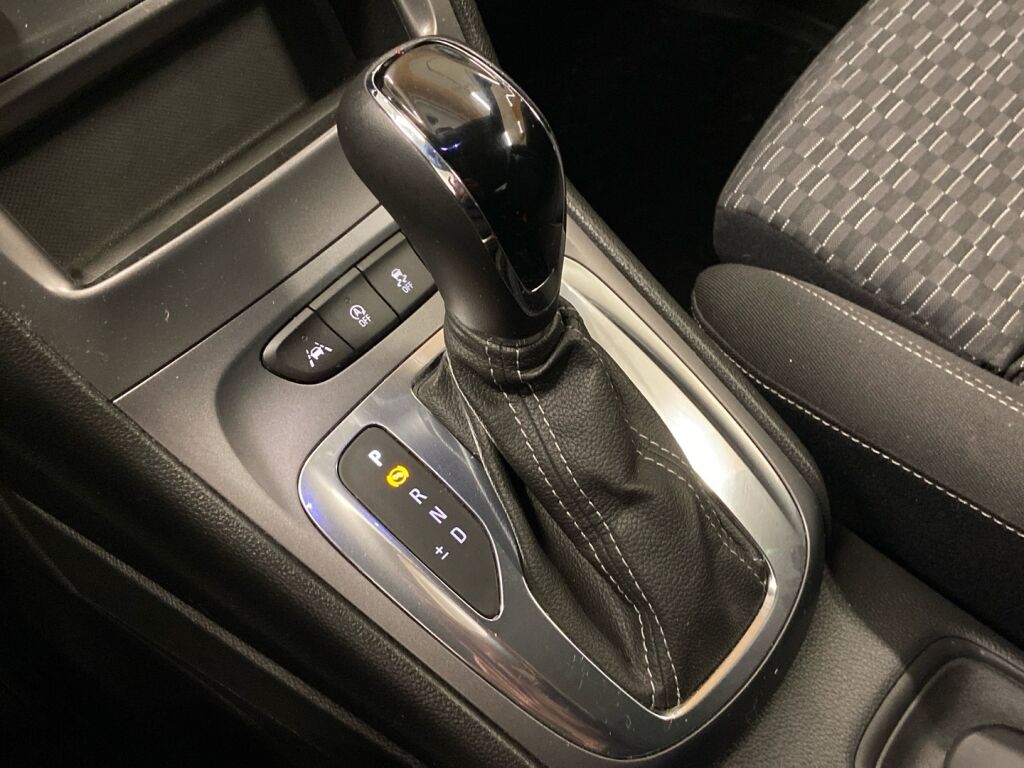 Opel Astra 2019 Hopea