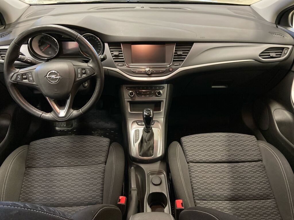 Opel Astra 2019 Hopea
