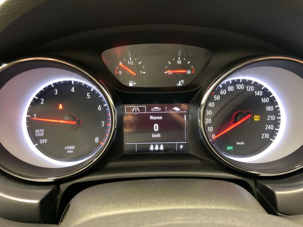 Opel Astra 2019 Hopea