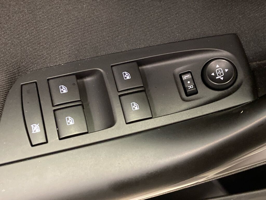 Opel Astra 2019 Hopea