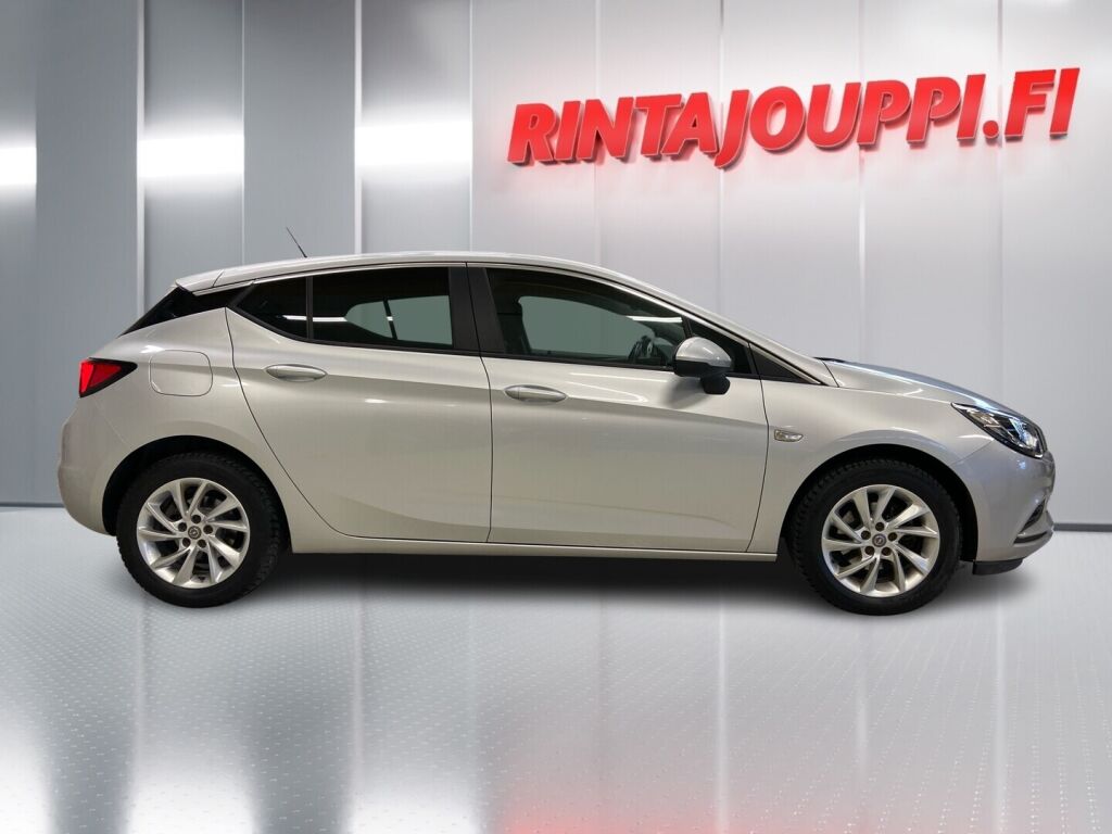 Opel Astra 2019 Hopea