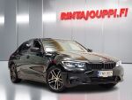 BMW 330 2019 Musta