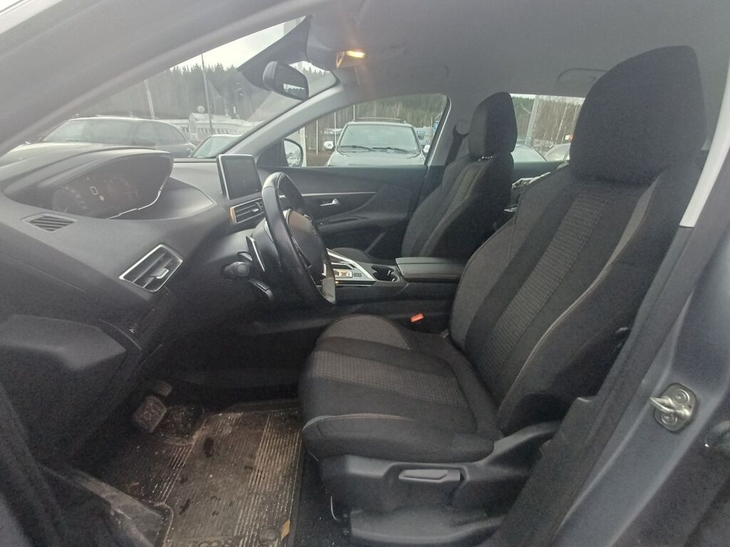 Peugeot 3008 2019 Harmaa