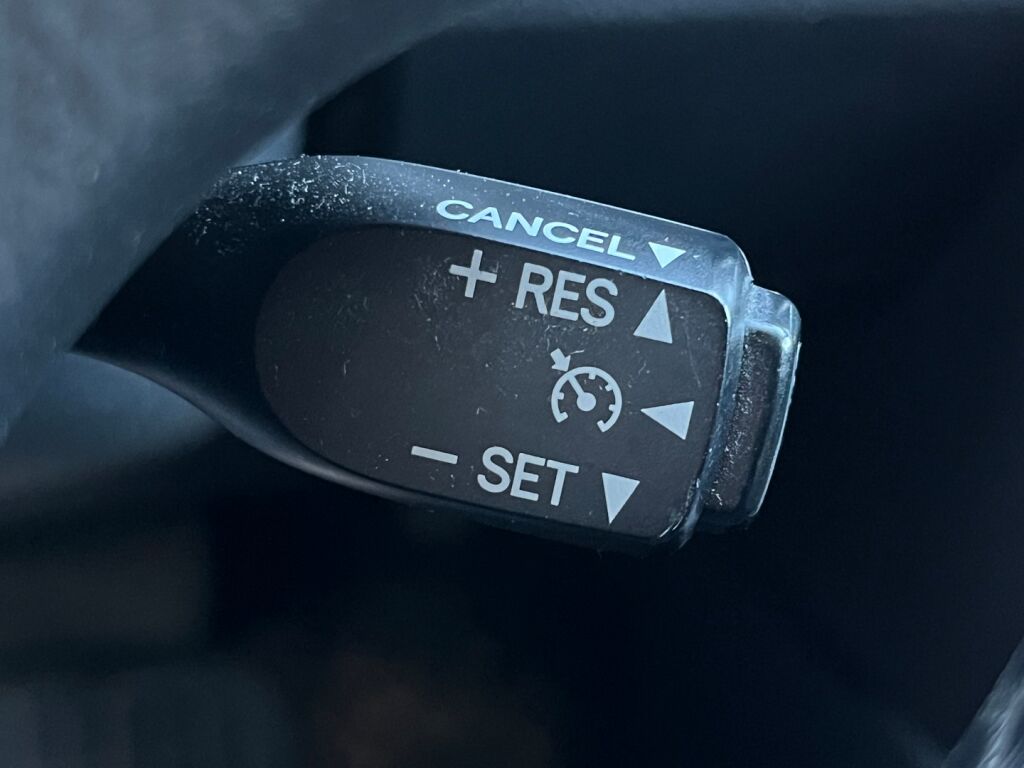 Toyota Auris 2014 Valkoinen