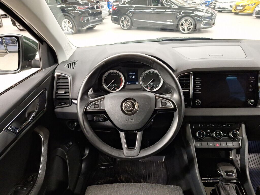 Skoda Karoq 2020 Vihreä