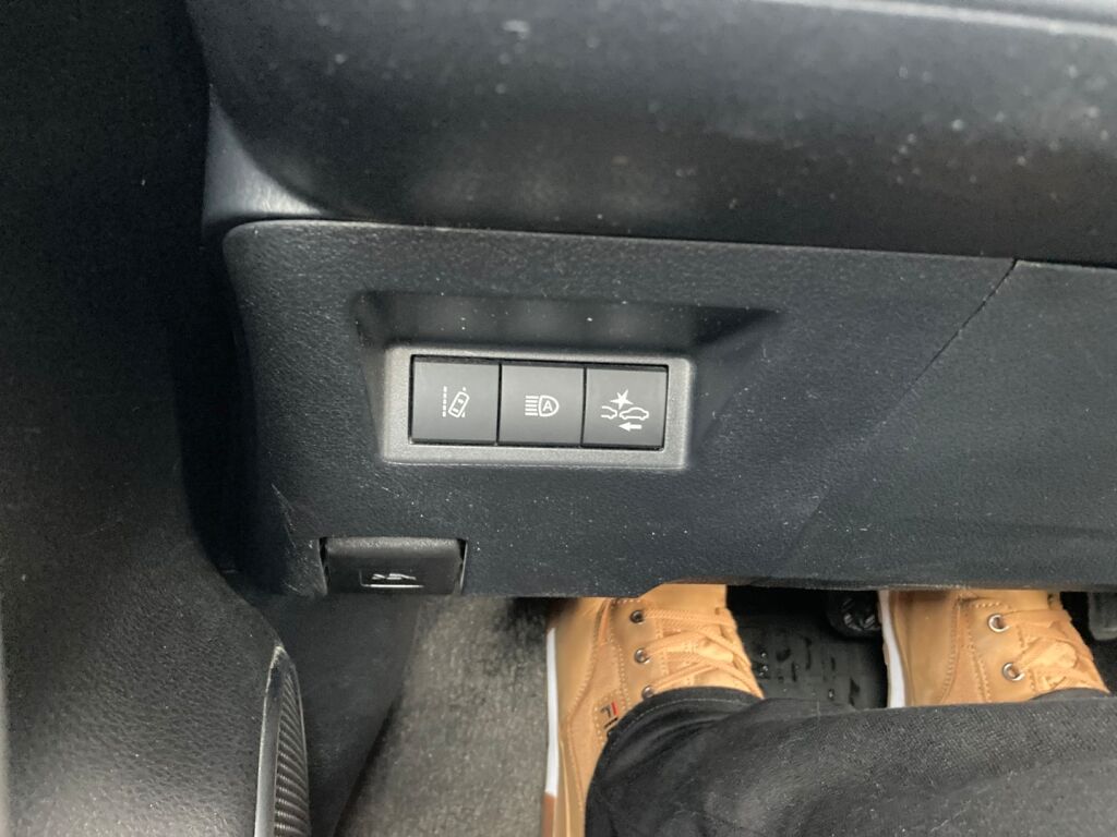 Toyota Yaris 2019 Musta