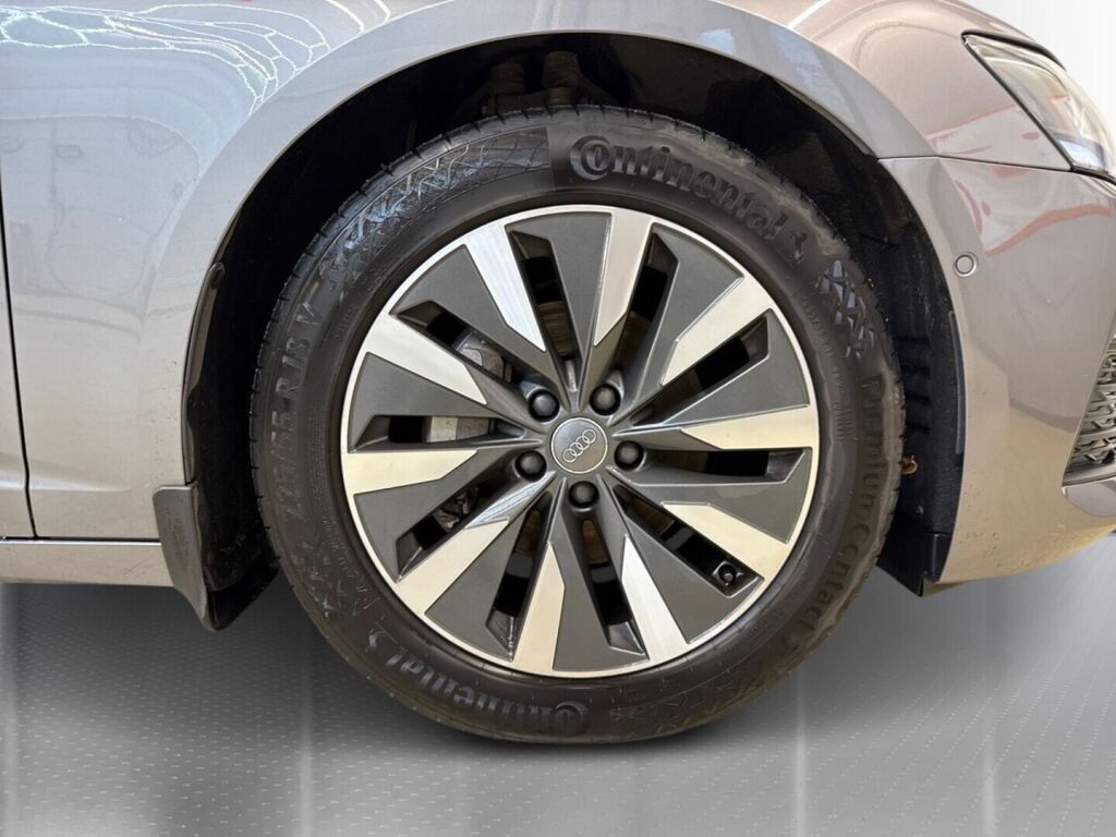 Audi A6 2019 Harmaa