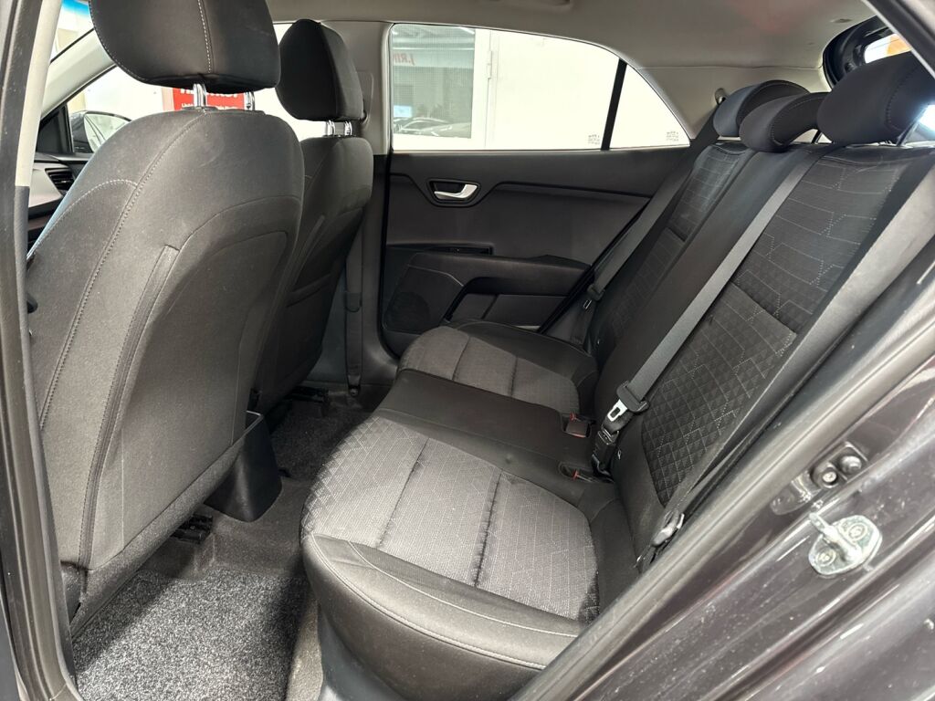 Kia Rio 2019 Harmaa
