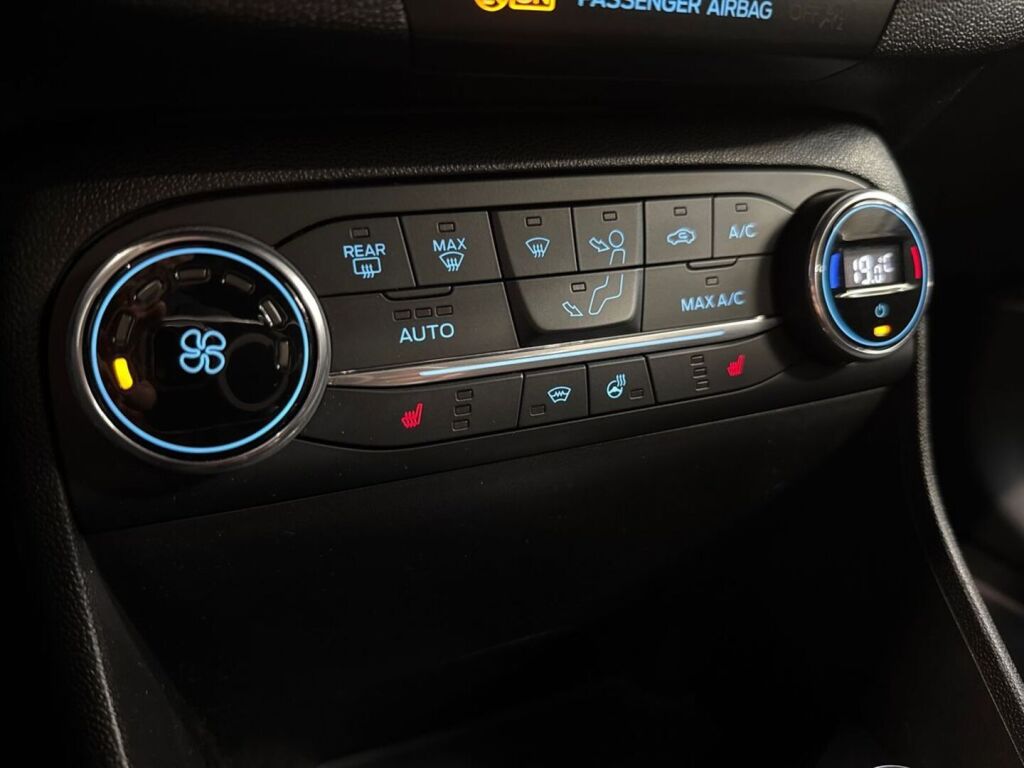 Ford Fiesta 2019 Valkoinen