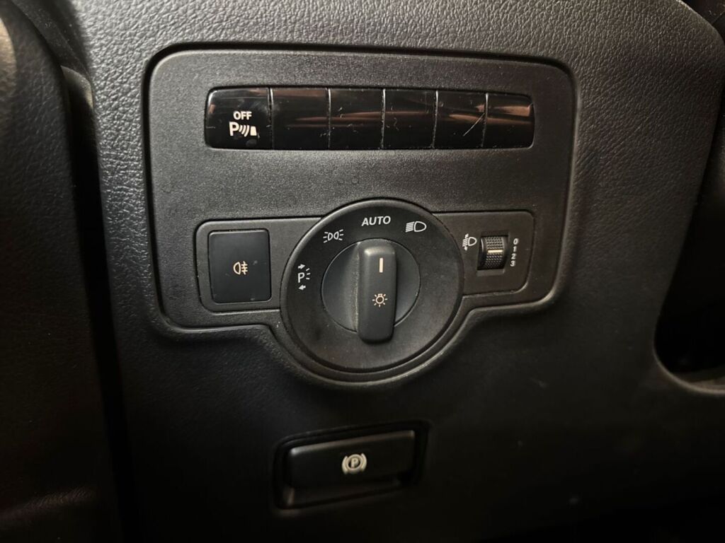 Mercedes-Benz Vito 2016 Harmaa